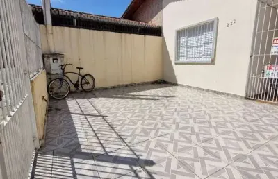 Casa com 2 quartos à venda na Vila Caiçara, Praia Grande 