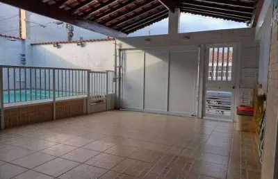 Casa isolada com piscina no jardim imperador - 3 dormitórios mais 1, sendo 2 suítes!!!