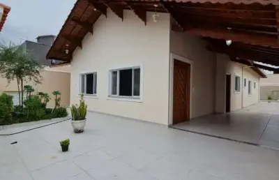 Casa novíssima com 4 suítes no bal. flórida! um diamante em forma de imóvel!