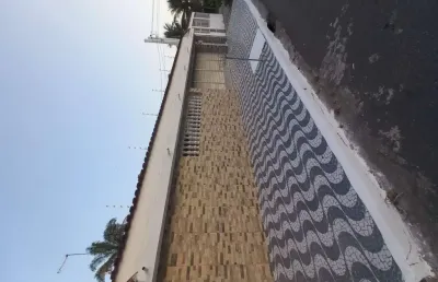 Casa com 3 quartos à venda na Vila Caiçara, Praia Grande 