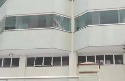 Apartamento com 2 quartos para alugar na rua honorato coelho da rocha, 115, centro, navegantes