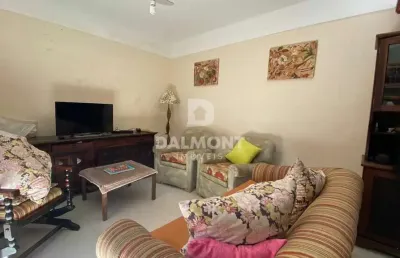 Peró - cabo frio - casa isolada em condomínio fechado