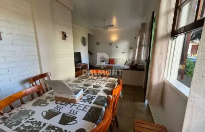 Peró  -  cabo frio - maravilhosa casa triplex próximo a praça do moinho.