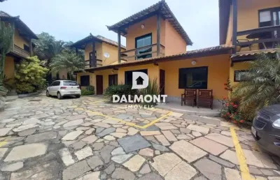 Geribá - búzios - casa duplex  belíssima com 2 suítes, piscina, próximo a praia.