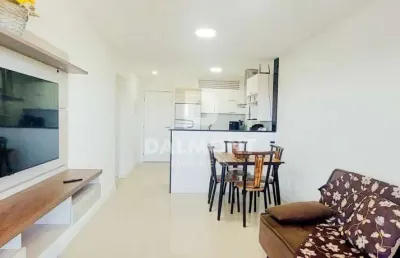 Apartamento com 2 dormitórios à venda, 68 m² por r$ 600.000 - monte alto - arraial do cabo/rj -