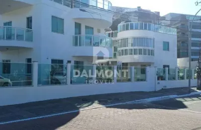 Praia dos anjos - arraial do cabo/rj - cobertura com vista total para praia, com 127m².