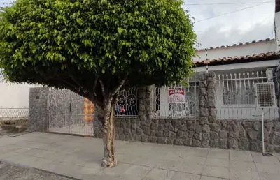 Casa com 3 quartos para alugar em São João, Feira de Santana 