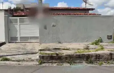 Casa com 3 quartos à venda no Jardim Acácia, Feira de Santana 