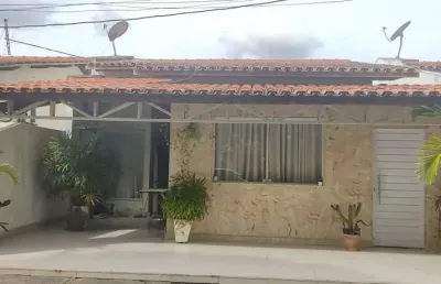 Casa de condomínio no bairro conceição  -  feira de santana