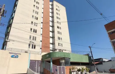 Apartamento com armários embutido no centro -  feira de santana