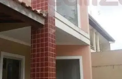 Casa com 3 quartos à venda no Conceição, Feira de Santana 