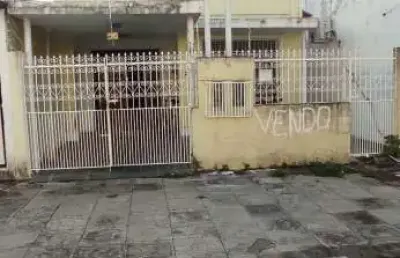 Casa com 6 quartos à venda no Centro, Feira de Santana 
