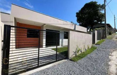 Casa com 03 dormitórios - 600 mtrs da praia -  em barra velha