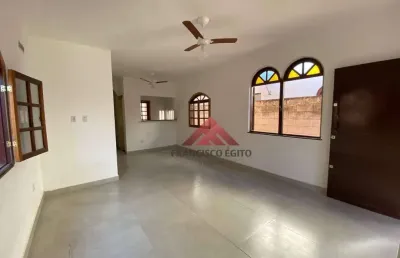 Casa com 3 quartos à venda, 90 m por 489.000 - itaipu - niterói - rj