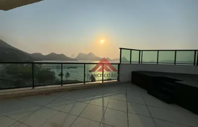 Cobertura com 4 suítes, 240 m - venda por r$ 2.200.000 ou aluguel por r$ 15.000 /mês - charitas - niterói/rj
