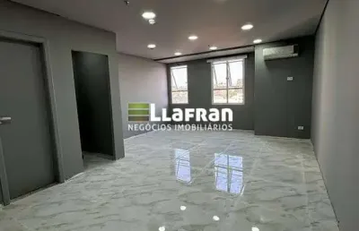 Sala comercial à venda na Estrada São Francisco, 01, Jardim Wanda, Taboão da Serra