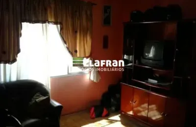 Casa com 4 quartos à venda na Rua Rodolfo Balarini, 01, Jardim Três Irmãos, Taboão da Serra