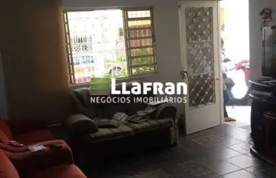Casa com 5 quartos à venda na Rua Américo da Silva, 01, Jardim São Judas Tadeu, Taboão da Serra