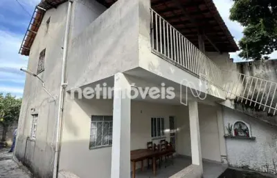 Casa com 3 quartos à venda na Rua Zélia, Piratininga (Venda Nova), Belo Horizonte
