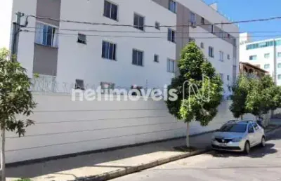 Apartamento com 2 quartos para alugar na Rua Barão de Jacuí, Planalto, Belo Horizonte