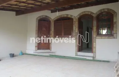 Casa com 3 quartos à venda na Rua Bernardino Oliveira Pena, São João Batista, Belo Horizonte