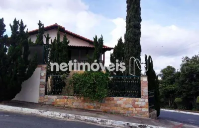 Casa com 4 quartos à venda na Rua Maria Martins Andrade, Planalto, Belo Horizonte