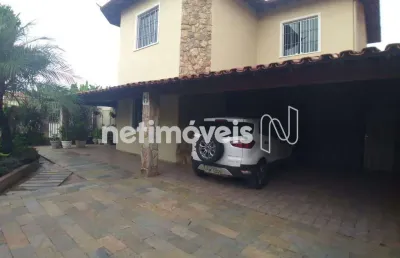 Casa com 4 quartos à venda na Rua Emídio Furtado, Letícia, Belo Horizonte
