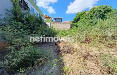 Terreno à venda na Rua Tunísia, Canaã, Belo Horizonte