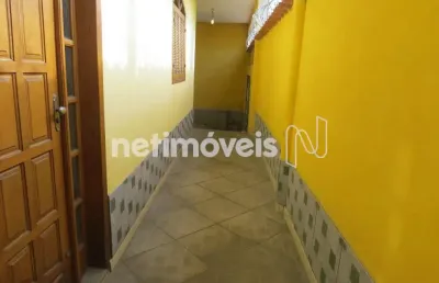 Casa com 3 quartos para alugar na Rua Navarra, Europa, Belo Horizonte