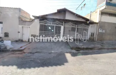 Casa com 2 quartos para alugar na Rua Jordelina Maria do Carmo, Mantiqueira, Belo Horizonte