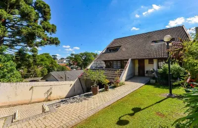 Casa com 3 quartos à venda na rua coronel joão guilherme guimarães, 1643, bom retiro, curitiba, 300 m2 por r$ 1.500.000