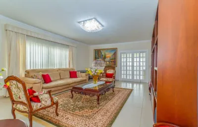 Casa com 3 quartos à venda na rua deputado leoberto leal, 628, guabirotuba, curitiba, 220 m2 por r$ 1.590.000