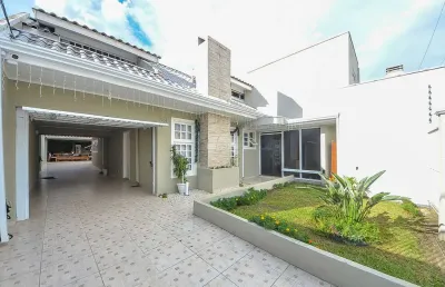 Casa com 4 quartos à venda na rua professor ary nogueira dos santos, 544, boqueirão, curitiba, 270 m2 por r$ 1.499.000