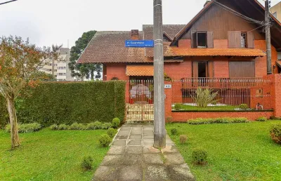 Casa com 4 quartos à venda na rua guaratuba, 748, ahú, curitiba, 193 m2 por r$ 1.200.000
