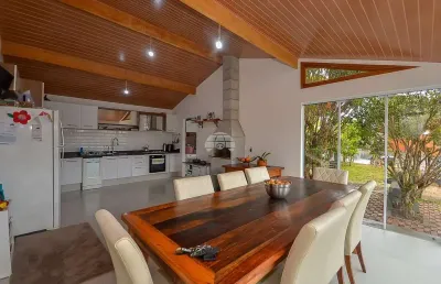 Casa com 3 quartos à venda na rua ângela tereza ceccon corleto, 460, são gabriel, colombo, 102 m2 por r$ 420.000