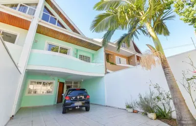 Casa em condomínio fechado com 4 quartos à venda na rua professor duílio aníbal calderari, 99, hugo lange, curitiba, 243 m2 por r$ 1.150.000
