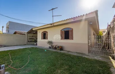 Casa com 4 quartos à venda na rua marcos baggio, 62, fazendinha, curitiba, 150 m2 por r$ 700.000