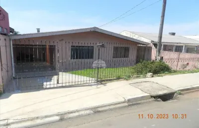 Casa com 3 quartos à venda na rua leonardo coblinski, 479, boqueirão, guarapuava, 170 m2 por r$ 410.000