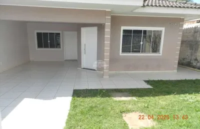 Casa com 2 quartos à venda na rua coronel luís lustosa, 1482, santa cruz, guarapuava, 103 m2 por r$ 450.000