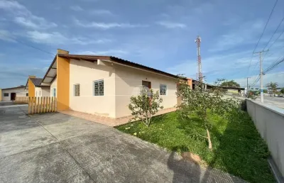 Casa com 2 quartos para alugar na avenida rui barbosa, 2078, piçarras, guaratuba, 42 m2 por r$ 1.000