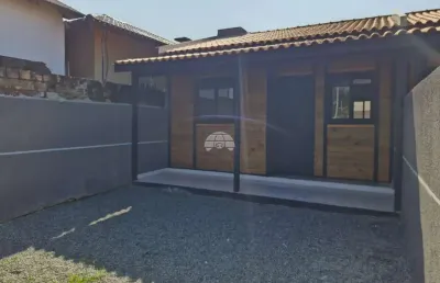Casa com 2 quartos à venda na avenida curitiba, 118001, piçarras, guaratuba, 70 m2 por r$ 230.000