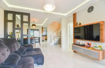 Casa com 4 quartos à venda na rua irmã flávia borlet, 964, hauer, curitiba, 211 m2 por r$ 1.300.000