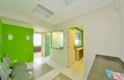 Sala comercial à venda na rua quinze de novembro, 2175, centro, são josé dos pinhais, 35 m2 por r$ 210.000