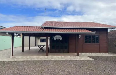 Casa com 5 quartos à venda na rua do peixe, 183, itapema do norte, itapoá, 150 m2 por r$ 620.000
