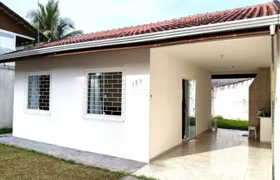 Casa com 2 quartos à venda na rua 577 ewerton marcos de souza, 159, cambijú, itapoá, 73 m2 por r$ 460.000