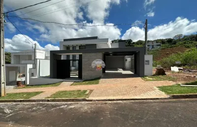 Casa com 3 quartos à venda na rua pioneiro julio roberto pastore, 00, são luiz, pato branco, 180 m2 por r$ 1.550.000