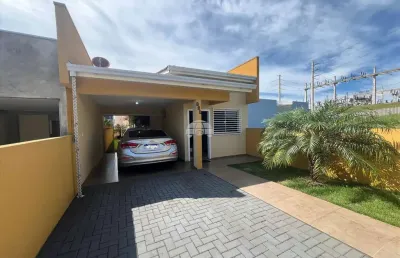 Casa com 2 quartos à venda na rua aneri florindo baggios, 165, cristo rei, pato branco, 75 m2 por r$ 390.000