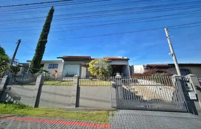 Casa com 3 quartos à venda na rua vereador santos vigano, 25, menino deus, pato branco, 152 m2 por r$ 850.000