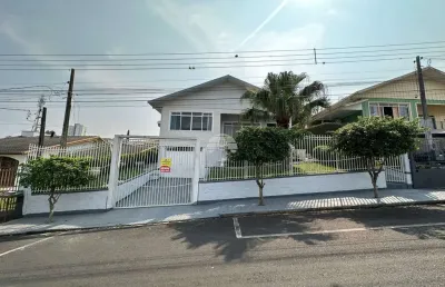 Casa com 3 quartos à venda na rua rua carlos caldart, 67, bancários, pato branco, 140 m2 por r$ 598.000