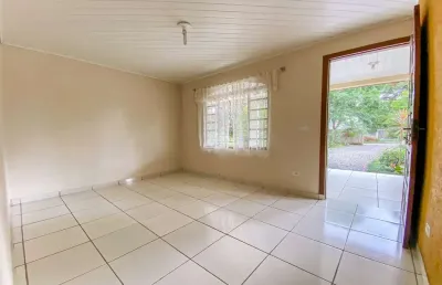 Casa com 2 quartos à venda na rua miguel grassi, 603, guatupê, são josé dos pinhais, 136 m2 por r$ 450.000